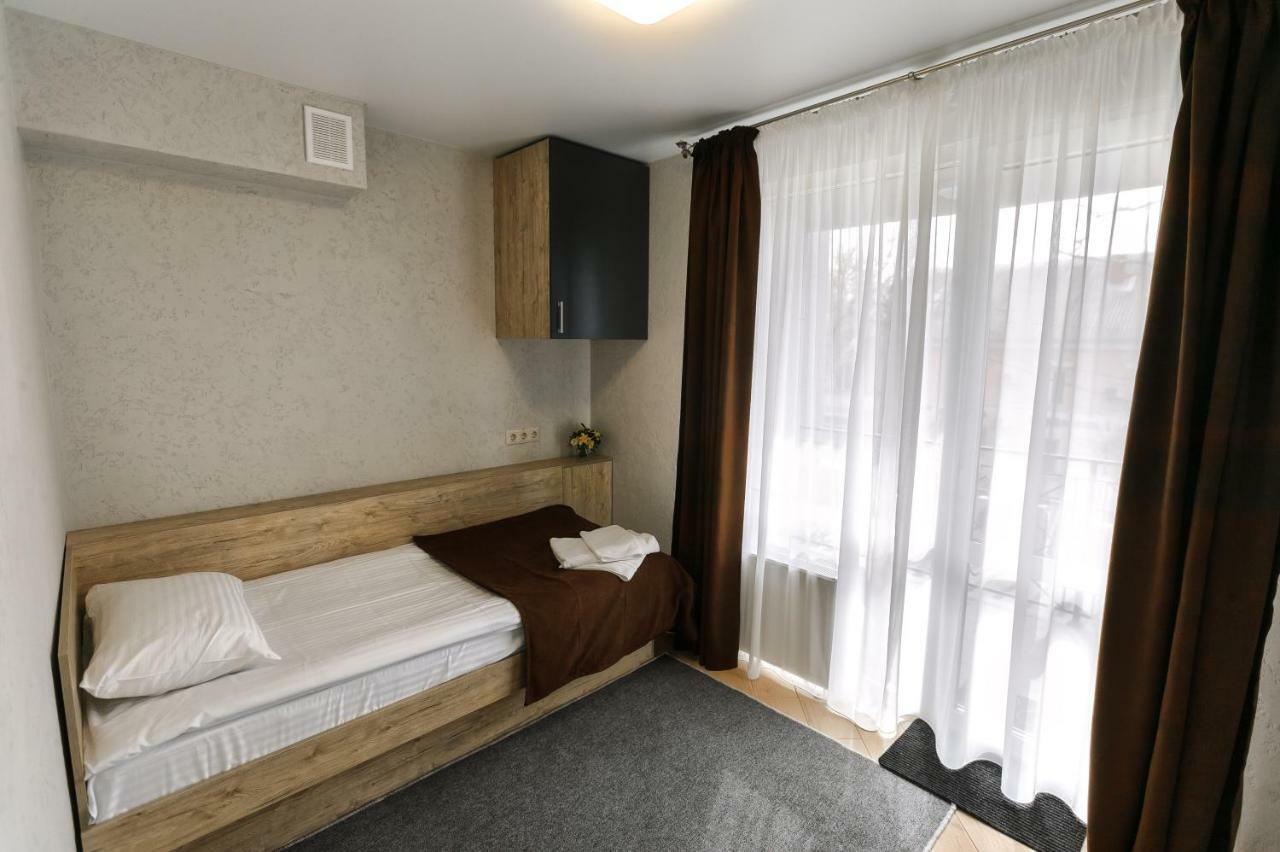 Raziotel Rishelyevskiy Kherson Eksteriør billede