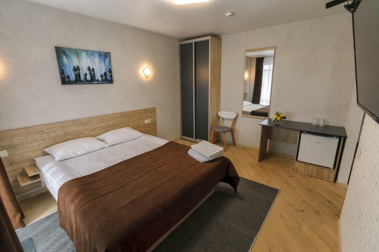 Raziotel Rishelyevskiy Kherson Eksteriør billede