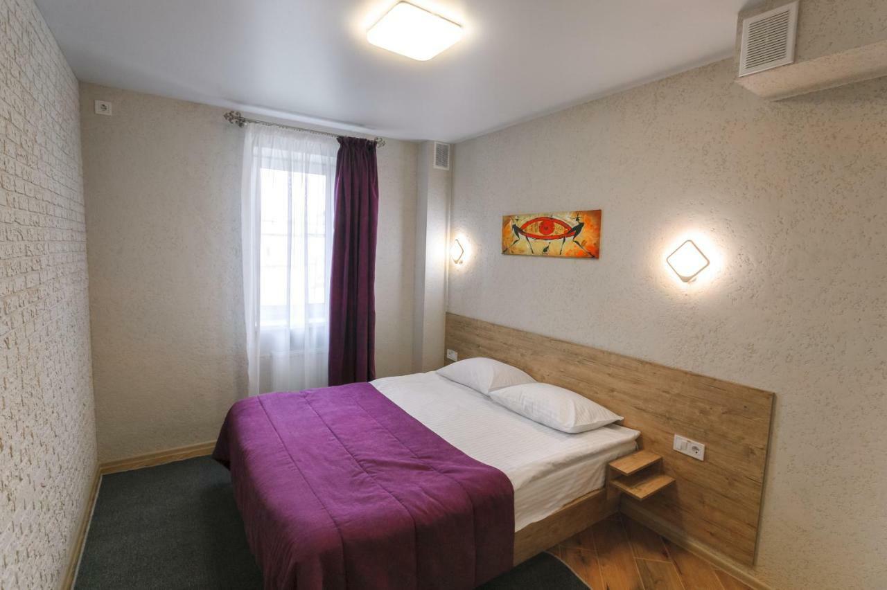 Raziotel Rishelyevskiy Kherson Eksteriør billede